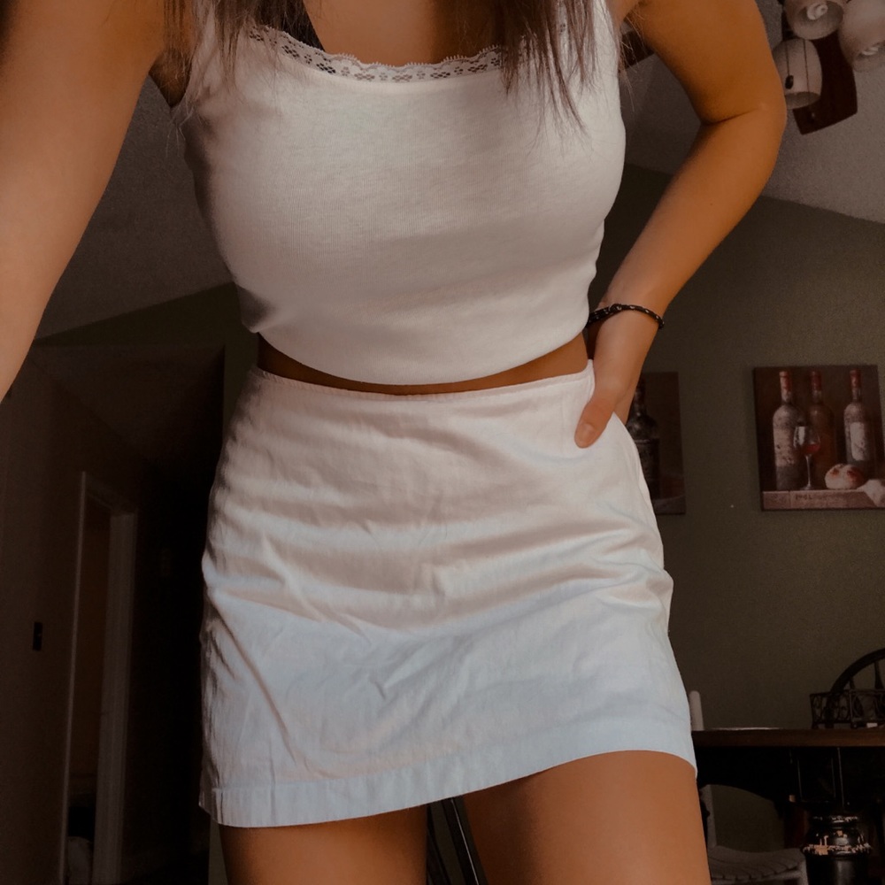 super cute white skort